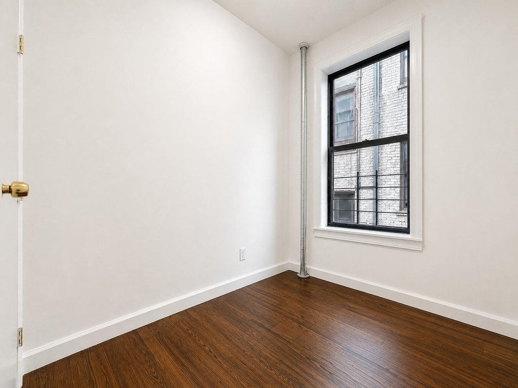 529 West 151st Street - Photo 4