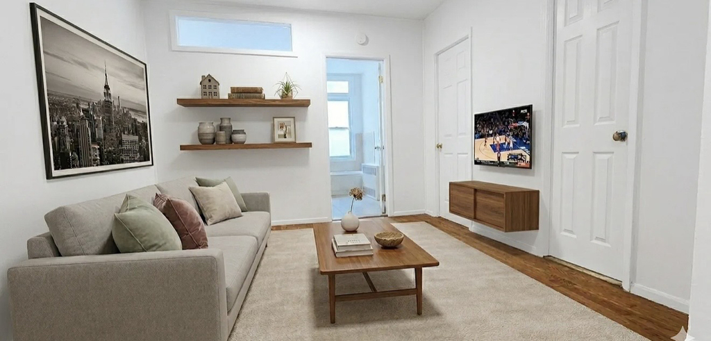 270 West 25th Street - Photo 2