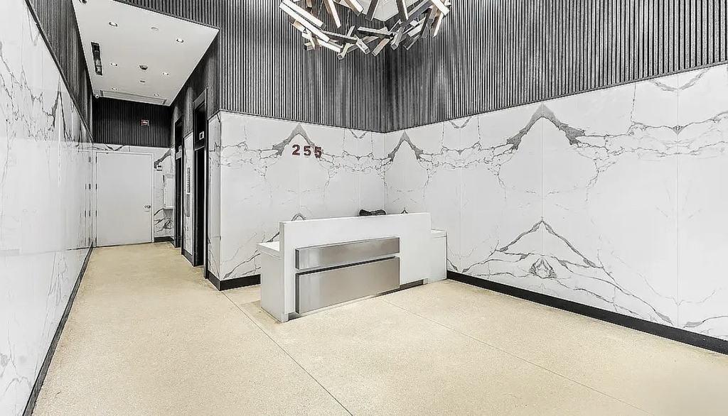 255 West 36th Street - Photo 6