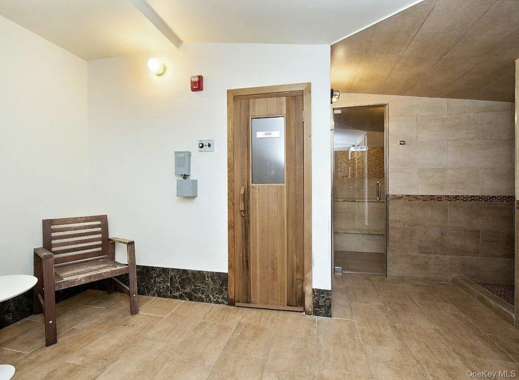 99th Street - Photo 17