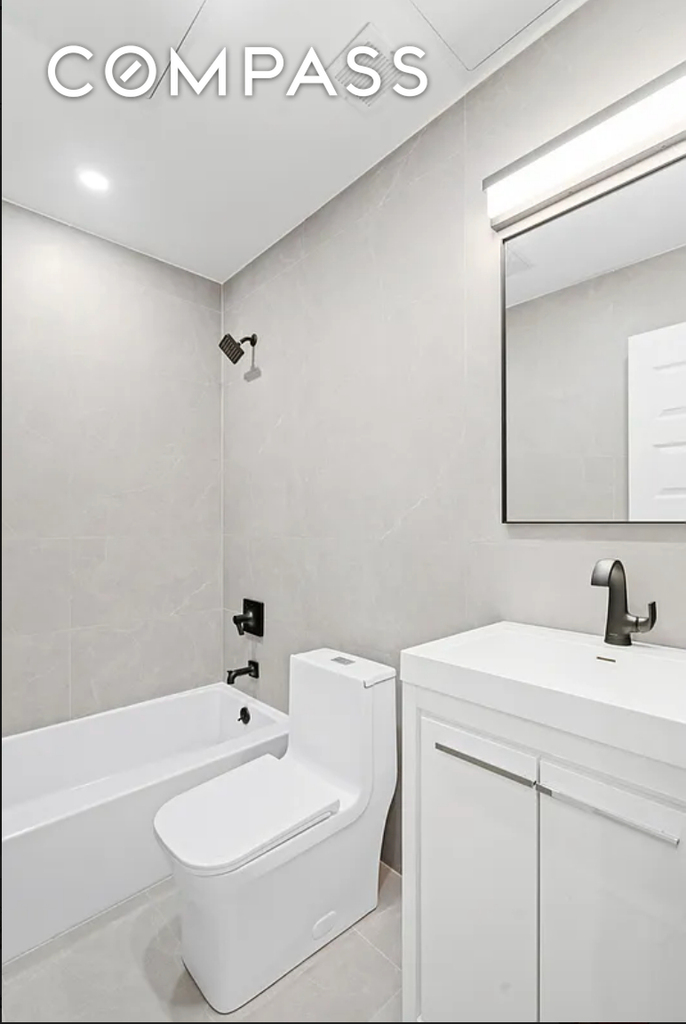 47th Street - Photo 5