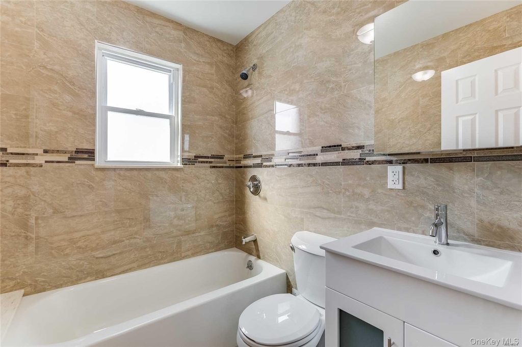 70-14 Olcott Street - Photo 3