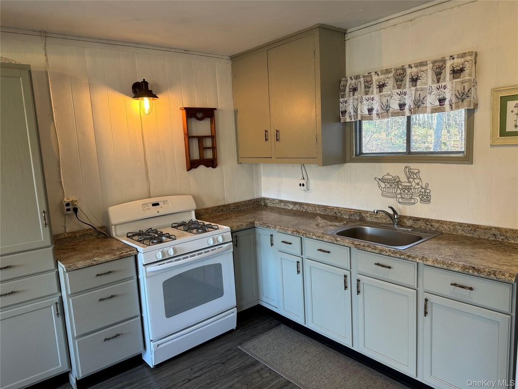 359 Masten Road - Photo 12
