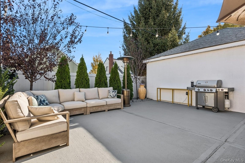 139 Gibson Boulevard - Photo 28