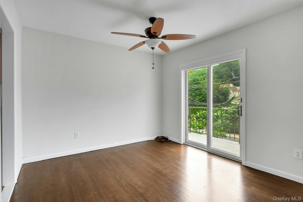 54 Washington Street - Photo 6