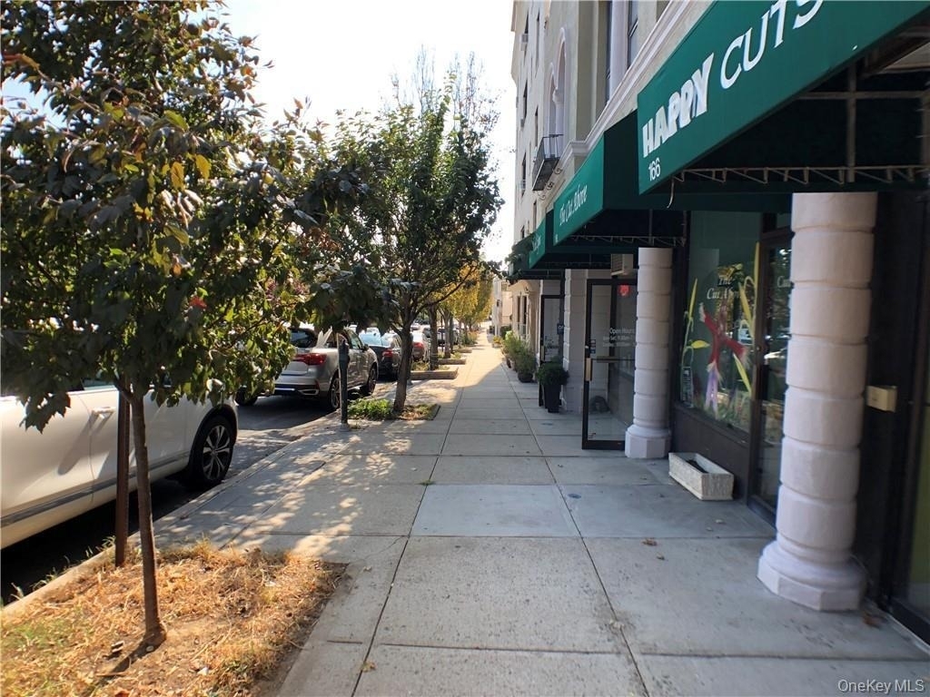 168-170 Myrtle Boulevard - Photo 10