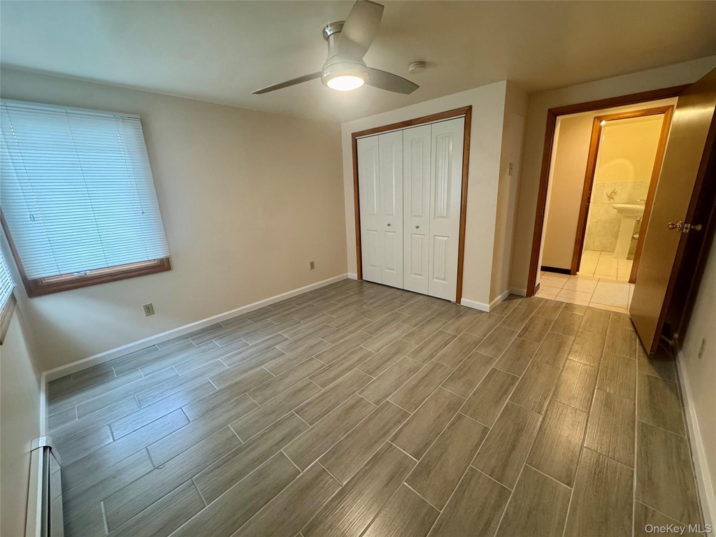 225 W 21st Street - Photo 5