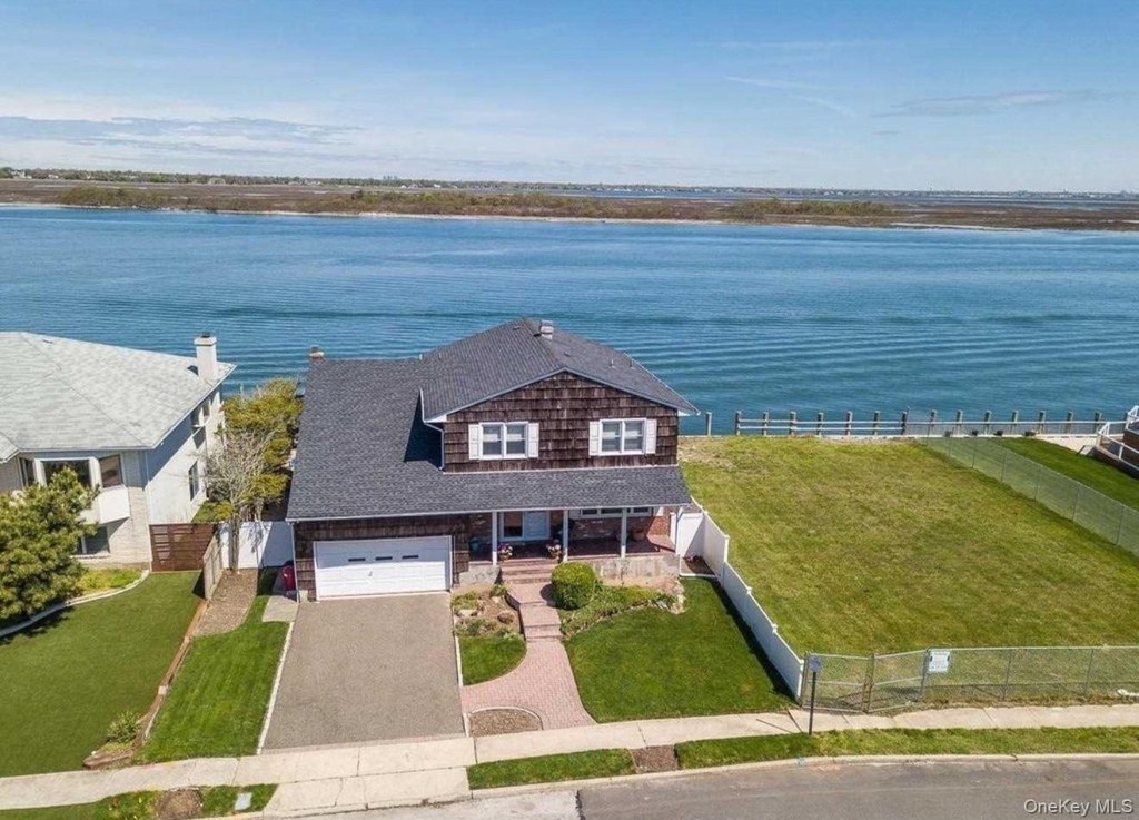 215 Scott Drive - Photo 1