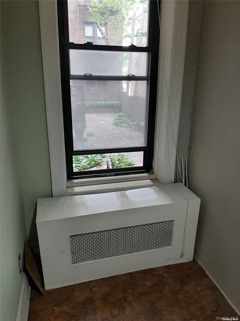 1 Hillside Avenue - Photo 17