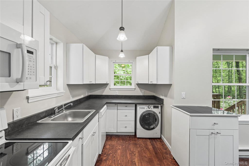 333 Wixon Pond Road - Photo 4