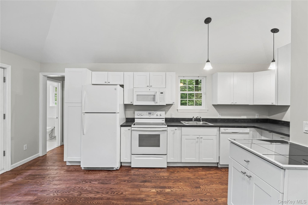 333 Wixon Pond Road - Photo 3