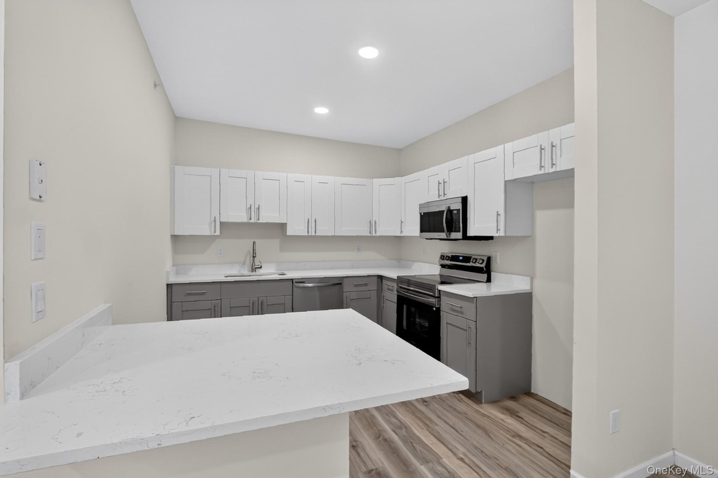 16 Dowd Street - Photo 8