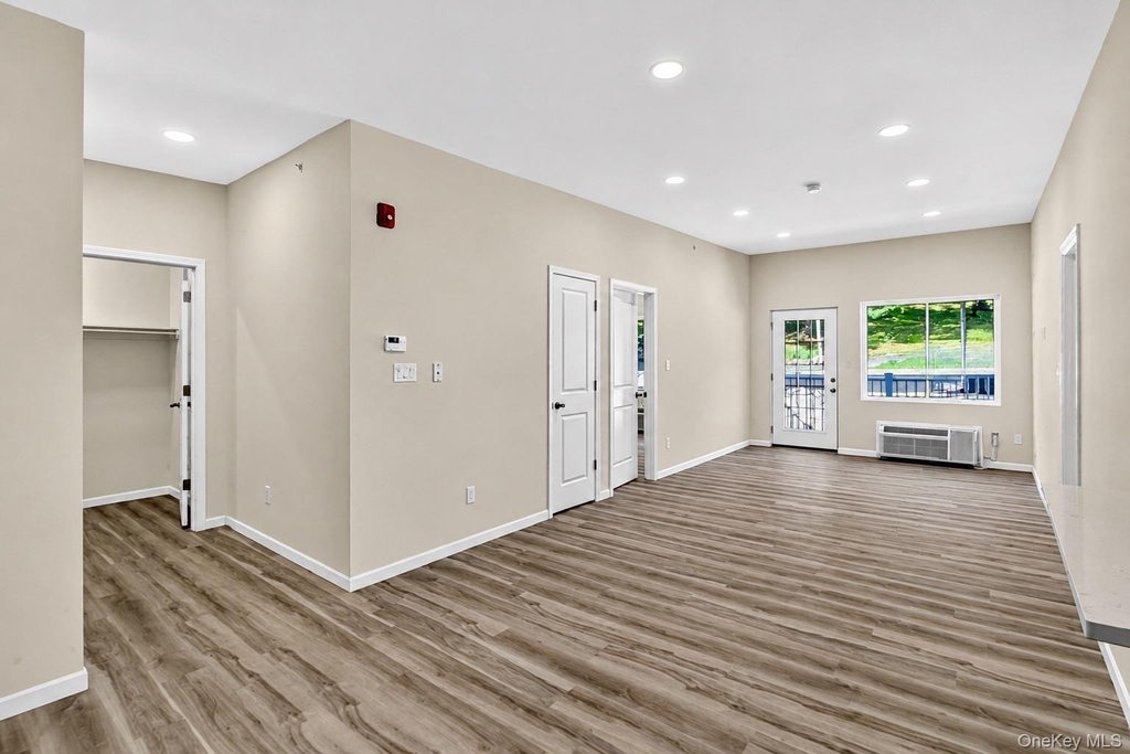 16 Dowd Street - Photo 6