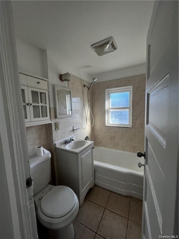 644 Harrison Avenue - Photo 9