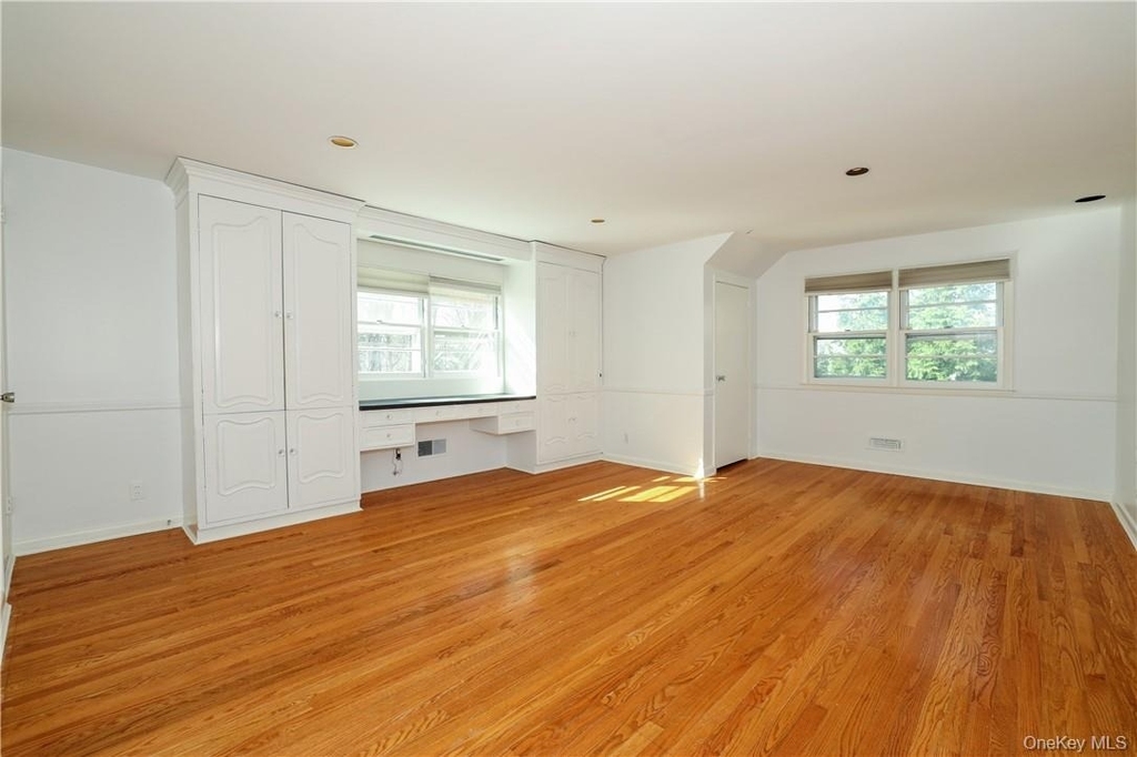 65 Lincoln Road - Photo 13
