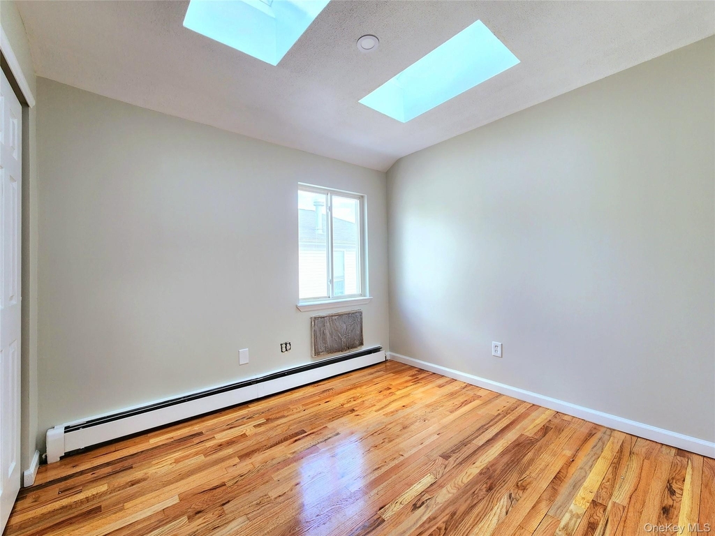 94-17 90th Avenue - Photo 21