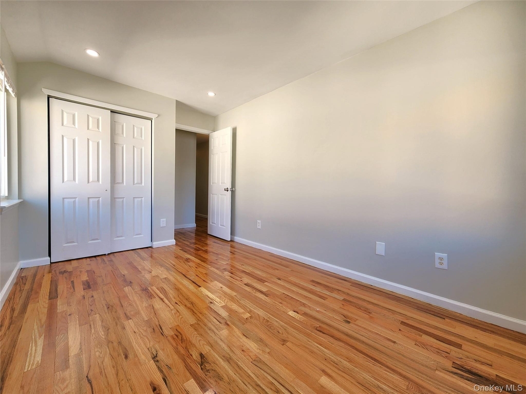 94-17 90th Avenue - Photo 19