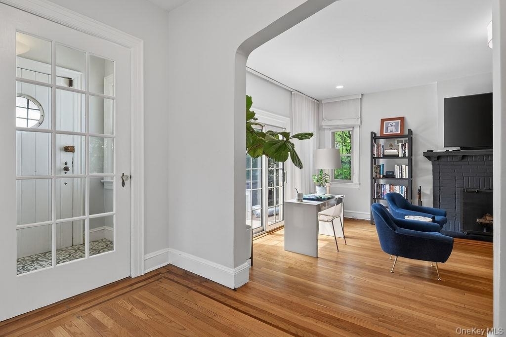 33 Lynwood Road - Photo 4