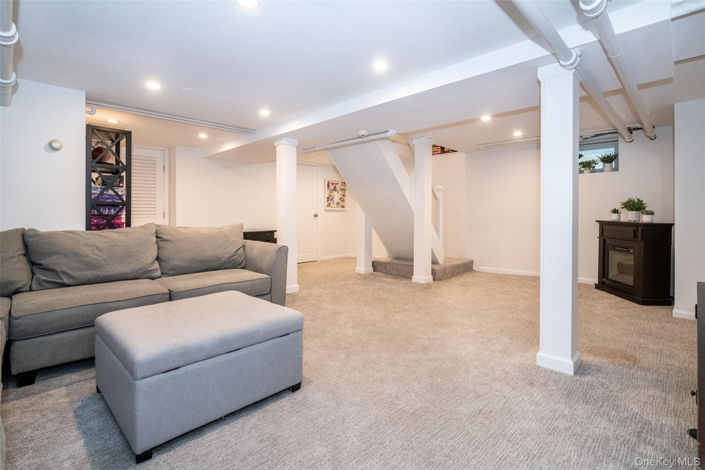 17 Bonnett Avenue - Photo 35
