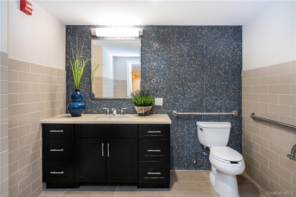 40 Jackson Avenue - Photo 19