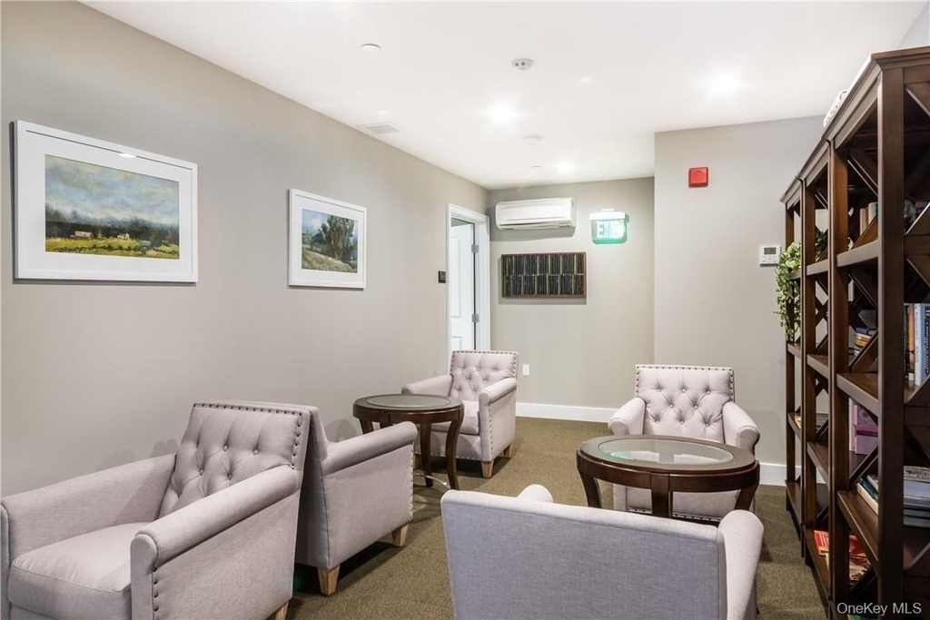 40 Jackson Avenue - Photo 20