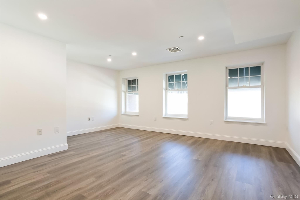 45 S Greeley Avenue - Photo 1