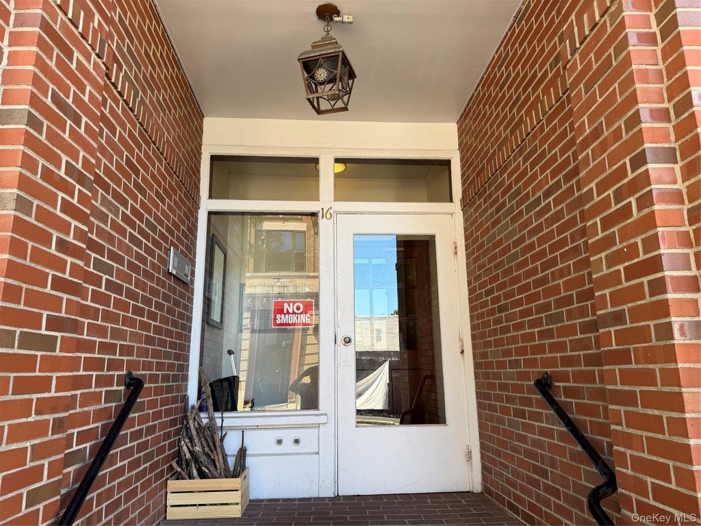16 Spring Street - Photo 10