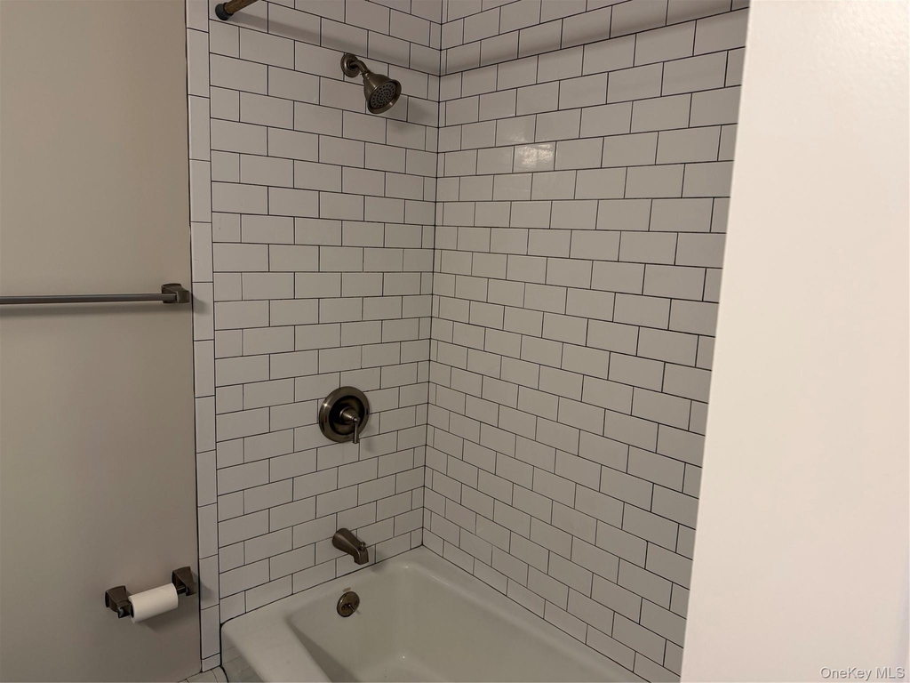 16 Spring Street - Photo 5