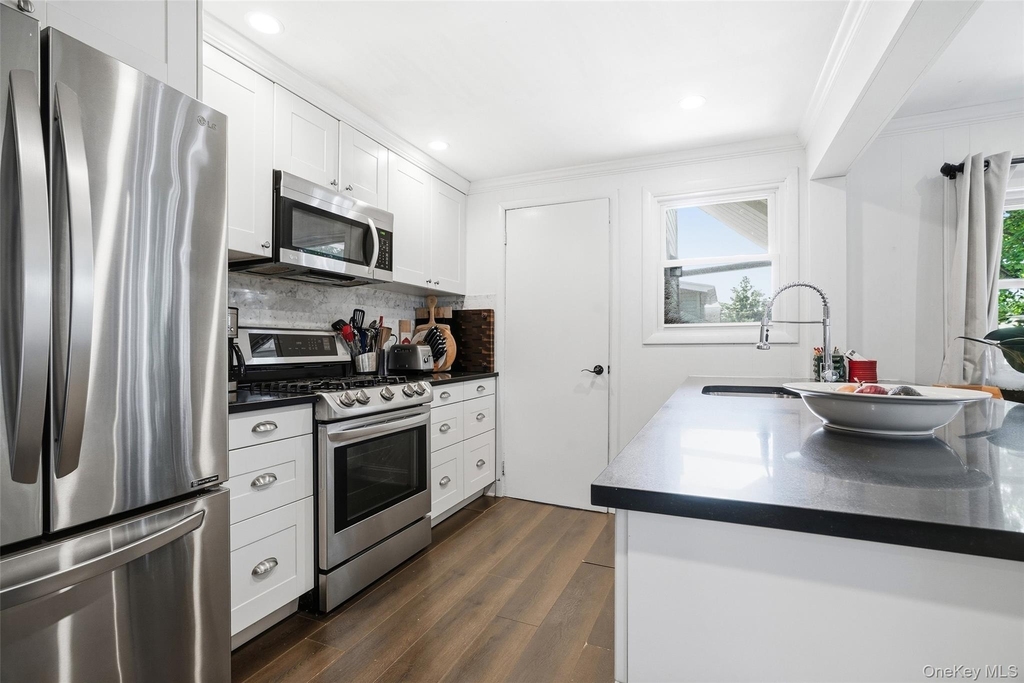 36 Dearborn Avenue - Photo 10