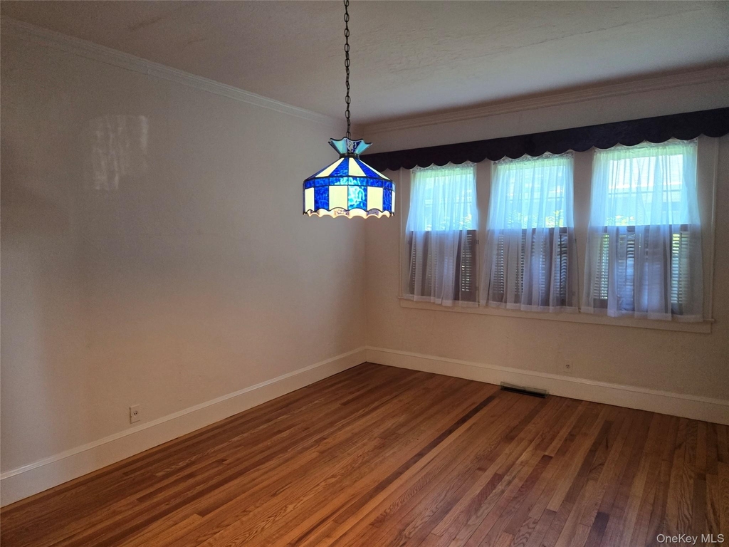 160 Glengariff Road - Photo 7