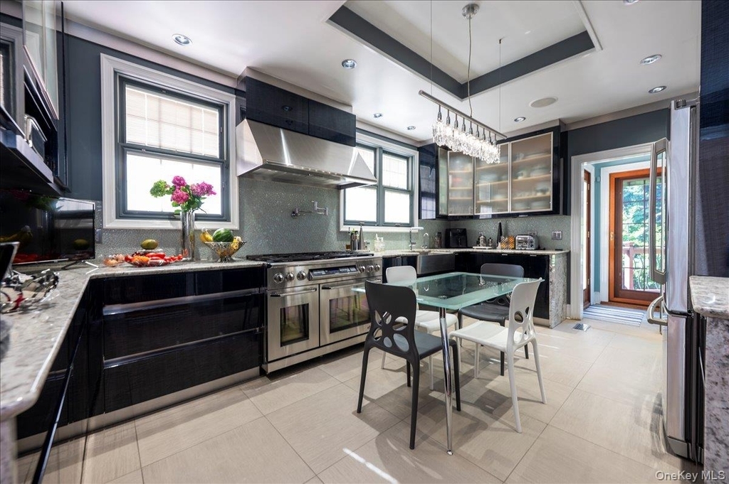 47 E Penn Street - Photo 7