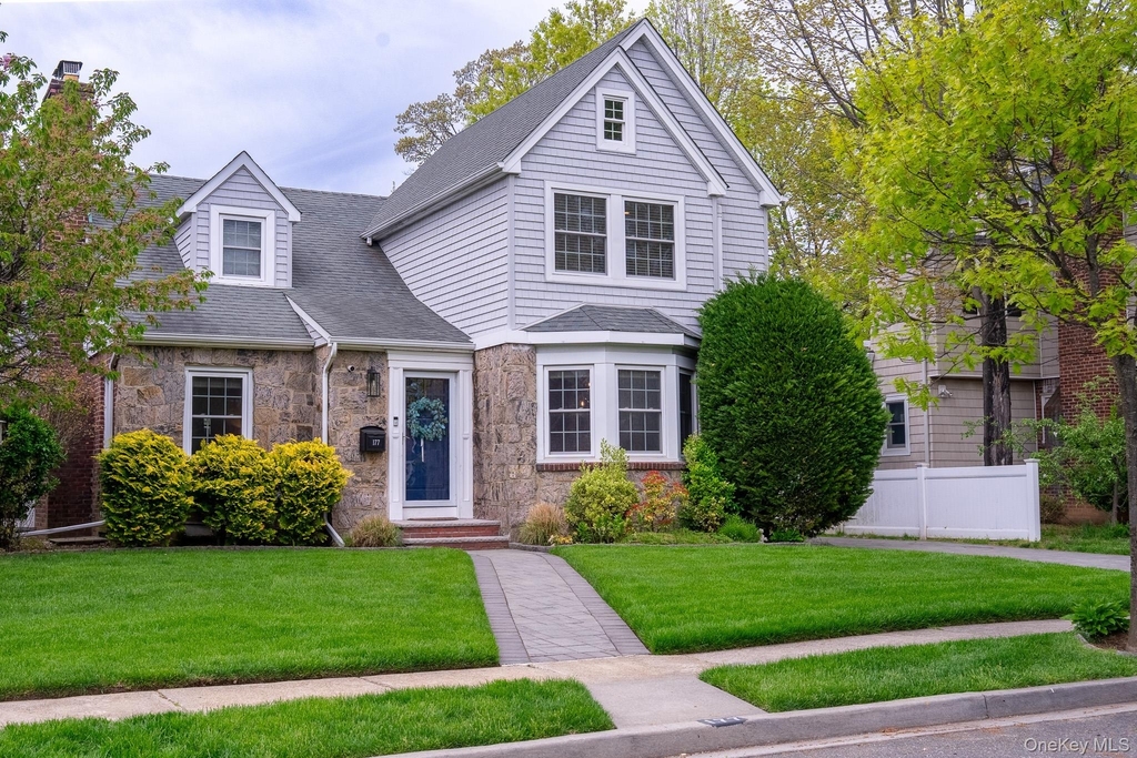 177 Fonda Road - Photo 0