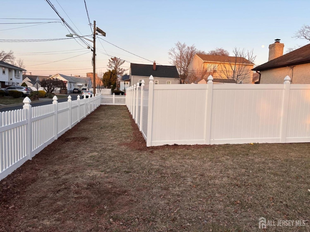 35 Clark Avenue - Photo 1