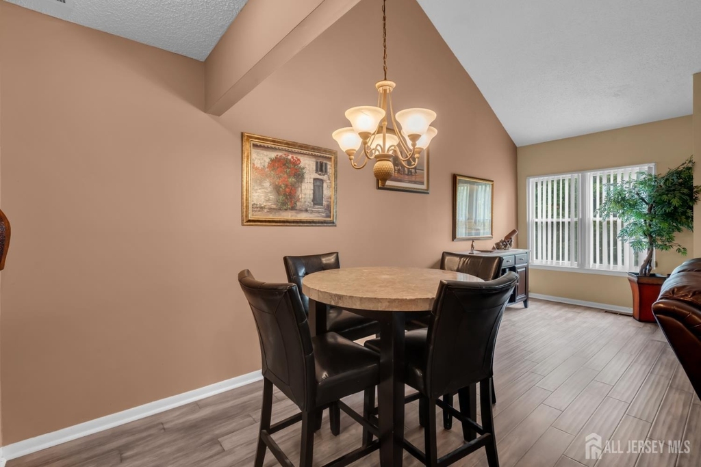 492 Bayberry Court - Photo 13