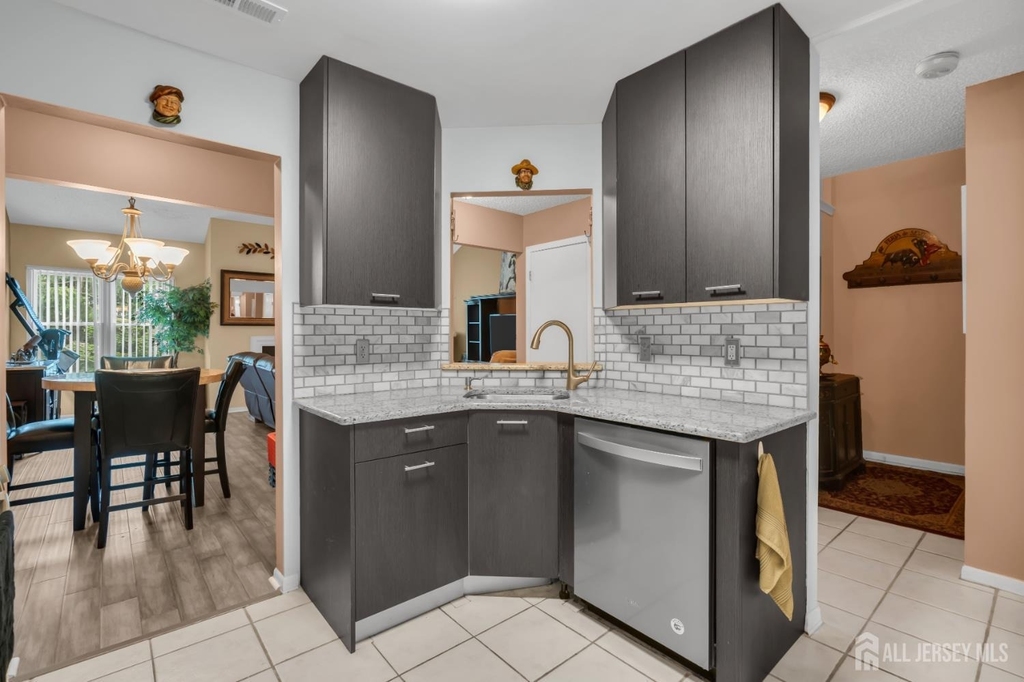 492 Bayberry Court - Photo 16