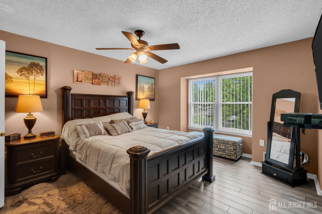 492 Bayberry Court - Photo 24