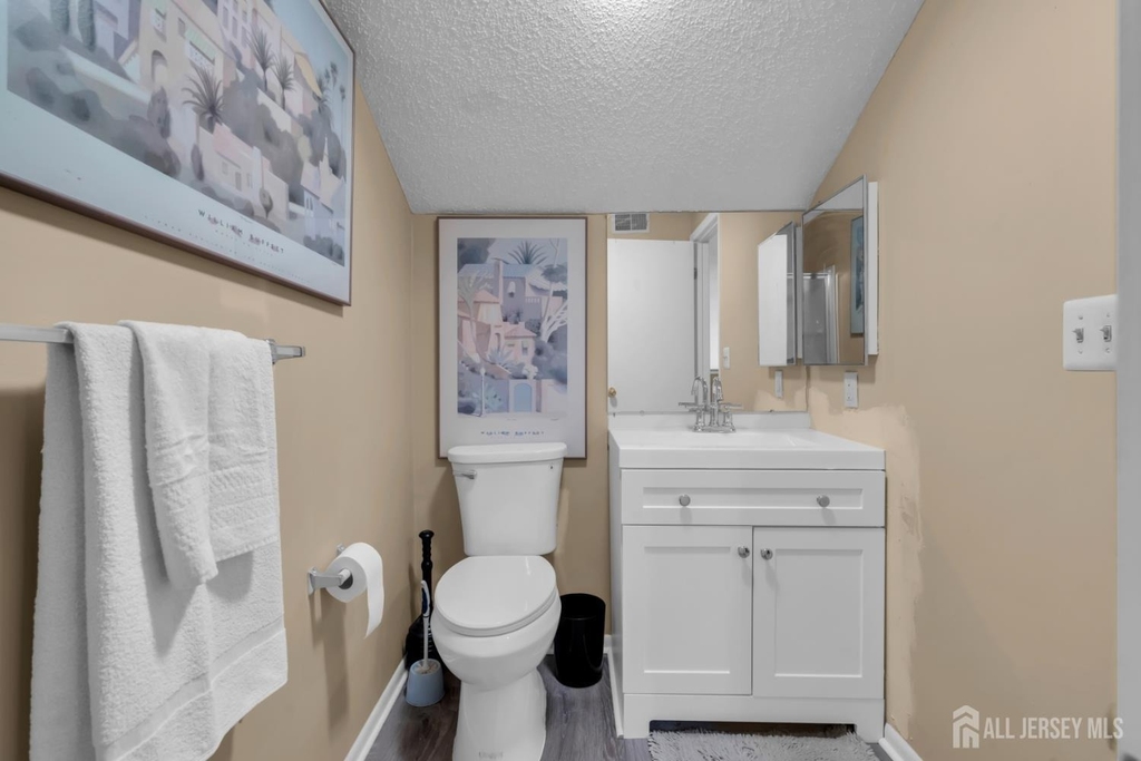 492 Bayberry Court - Photo 28