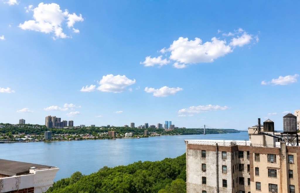 425 Riverside Drive - Photo 12