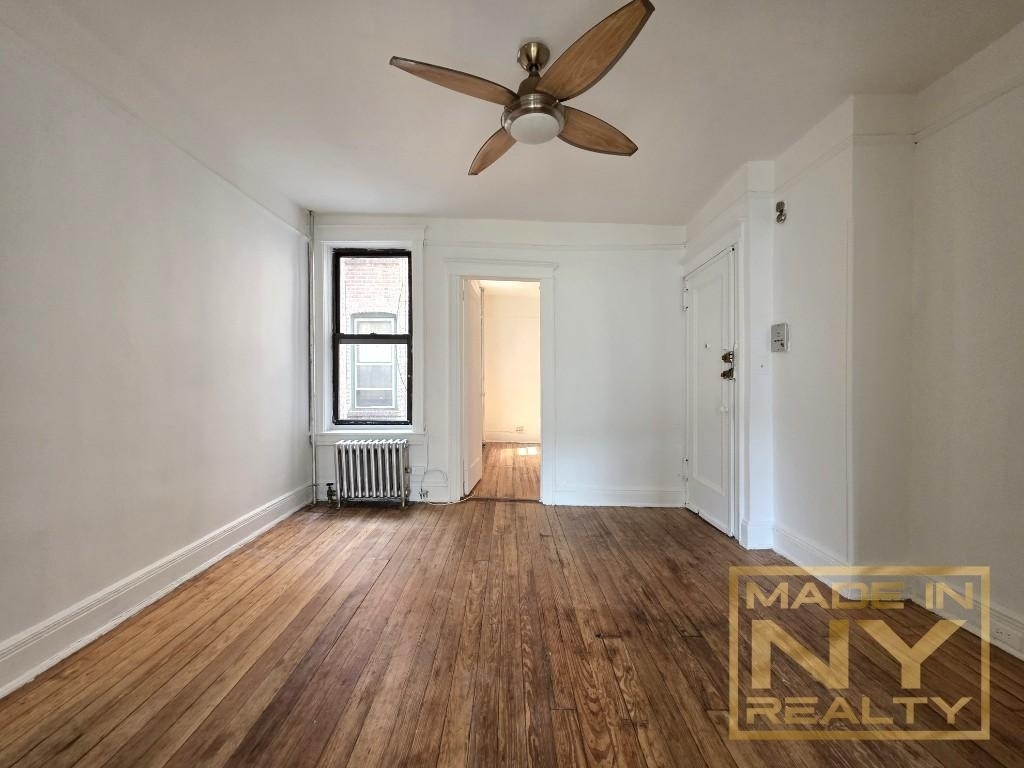 86-04 96th Street - Photo 2