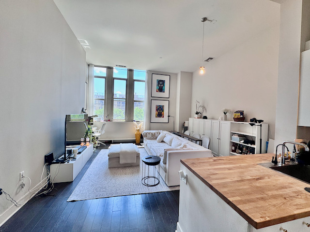 220 W 148th Street - Photo 11