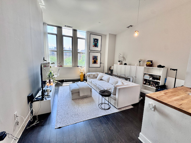 220 W 148th Street - Photo 6