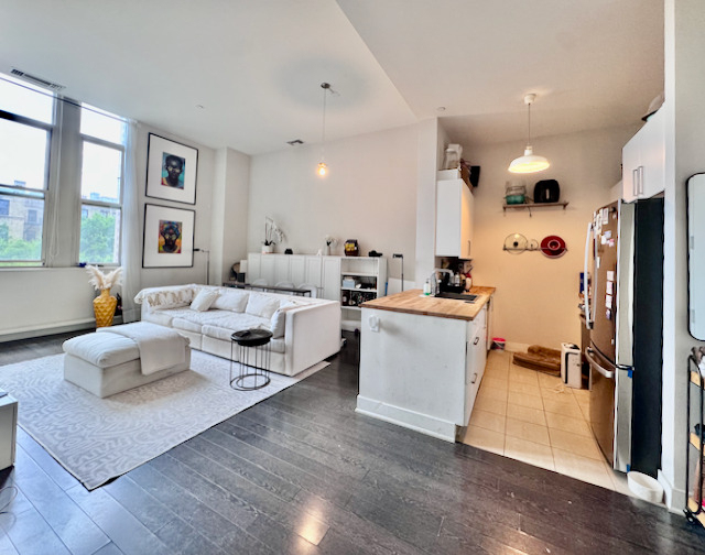 220 W 148th Street - Photo 14