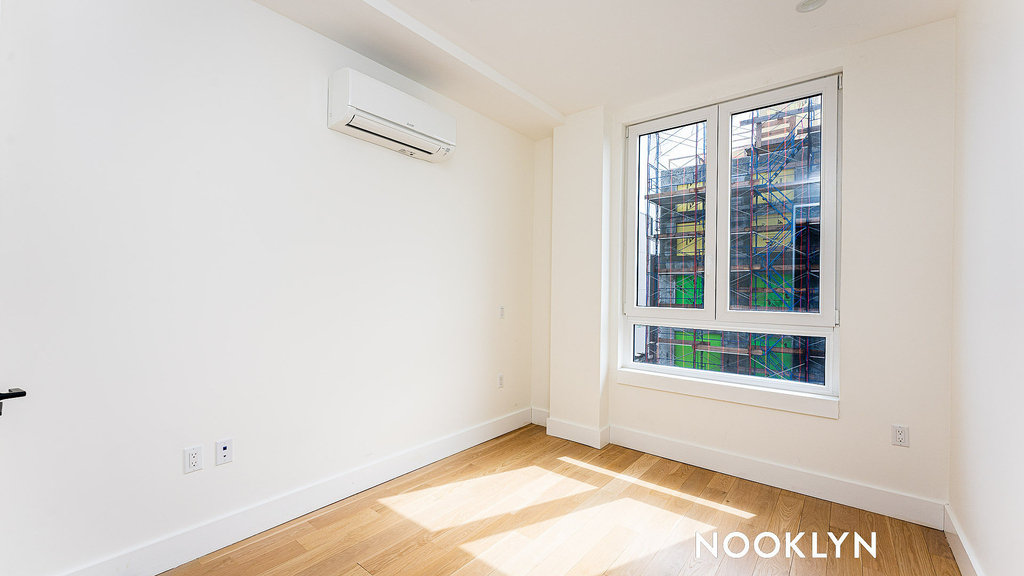 1052 Greene Ave 11221 - Photo 10