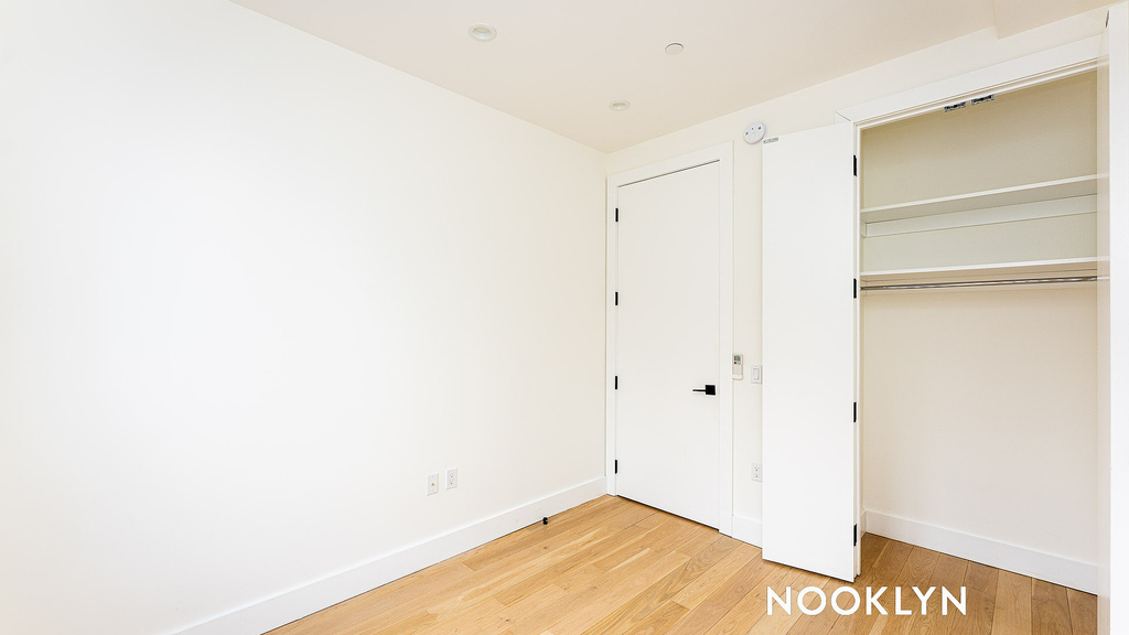 1052 Greene Ave 11221 - Photo 12