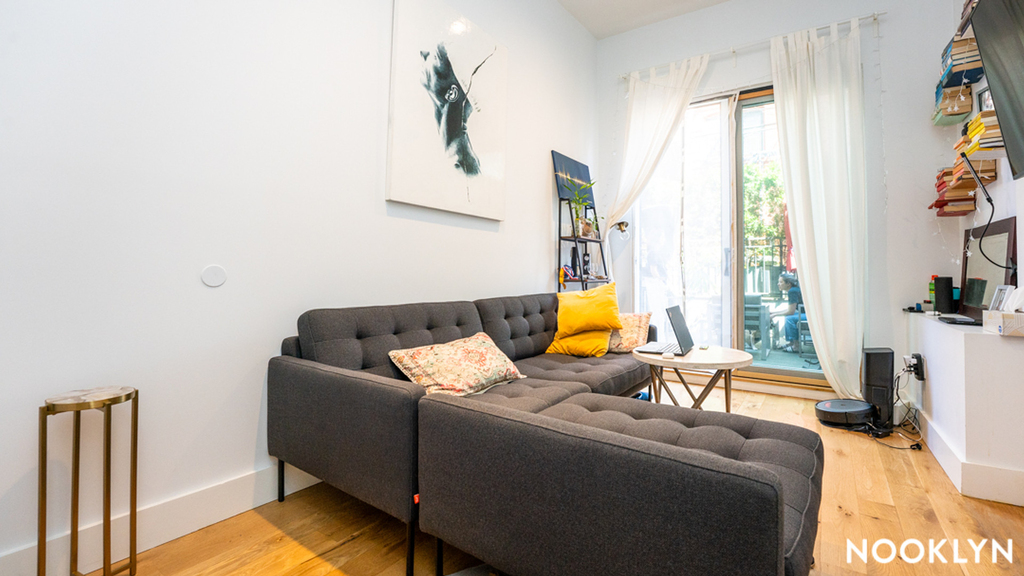 849 Dekalb Ave 11221 - Photo 9