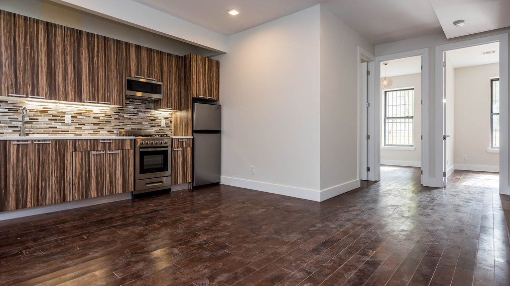 316 Patchen Ave  1223 - Photo 1