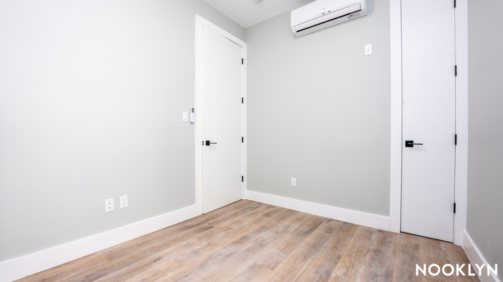1365 St Johns Pl 11213 - Photo 7