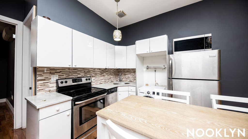 68 Halsey St 11216 - Photo 0