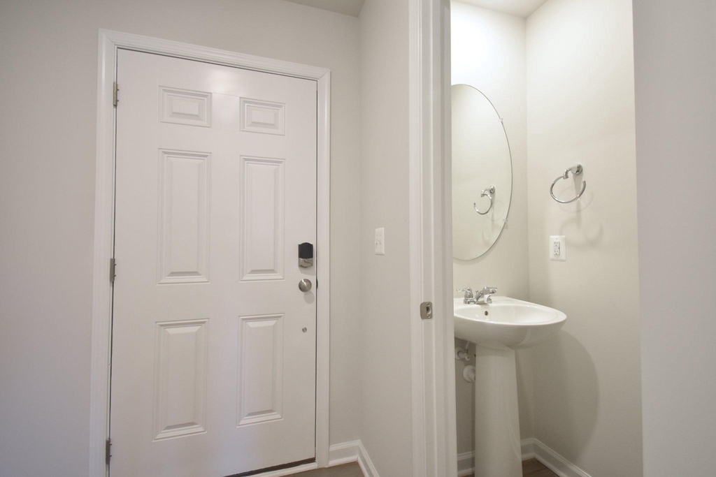 99 Gray Silver Road - Photo 4