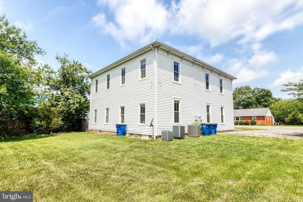 8753 Signal Hill Road - Photo 19